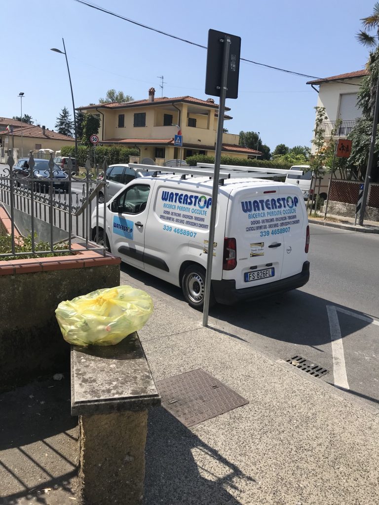 Risparmio bolletta presso scuola guida a Lido di Camaiore